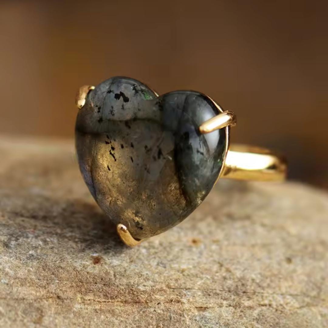 Labradorite Heart Ring